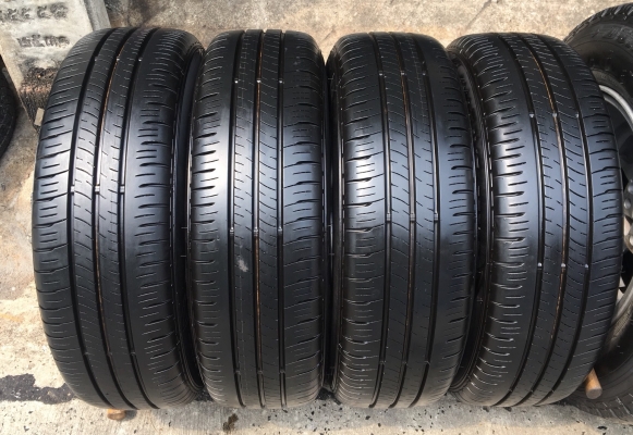 ล้อแม็กป้ายแดง Mazda 2 ขอบ 15 สีดำ มิดไนท์ พร้อมยางป้ายแดง185-65-15 ปี 17 มีตุ่ม เส้นสี