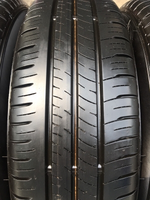 ล้อแม็กป้ายแดง Mazda 2 ขอบ 15 สีดำ มิดไนท์ พร้อมยางป้ายแดง185-65-15 ปี 17 มีตุ่ม เส้นสี