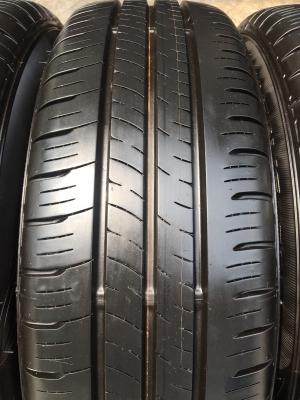 ล้อแม็กป้ายแดง Mazda 2 ขอบ 15 สีดำ มิดไนท์ พร้อมยางป้ายแดง185-65-15 ปี 17 มีตุ่ม เส้นสี