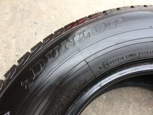 ยาง DUNLOP 245-70-16 ปี 16 ครบชุด 4 เส้น 6500 สภาพสวยๆไม่บวมไม่กินข้าง ดอกยางเหลือเยอะเอาไปวิ่งกันใด ยาง DUNLOP 245-70-16 ปี 16 ครบชุด 4 เส้น 6500 สภาพสวยๆไม่บวมไม่กินข้าง ดอกยางเหลือเยอะเอาไปวิ่งกันใด