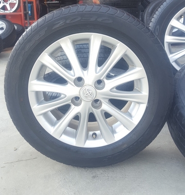 ขายล้อTOYOTA VIOS 12ก้าน  ยาง185/60/15 ปี15   4 ล้อ