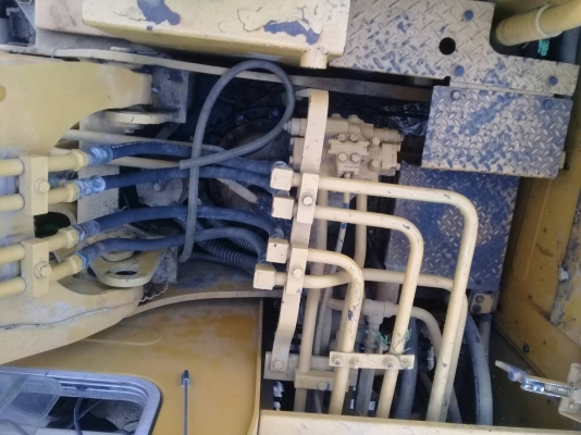 KOMATSU PC100L-1 รถสภาพสมบูรณ์ ใช้งานได้ดีเอกสารสัญญาซื้อขาย