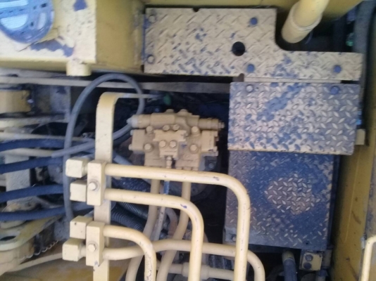 KOMATSU PC100L-1 รถสภาพสมบูรณ์ ใช้งานได้ดีเอกสารสัญญาซื้อขาย