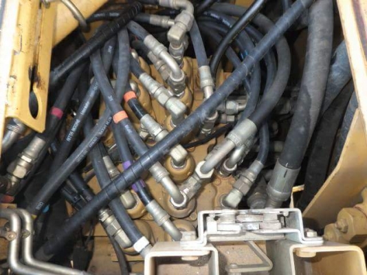 มาใหม่จ้า..CATERPILLAR  314CCR  เก่านอกแท้  เดิมๆๆ  3,XXX  ชั่วโมง  มีลายแย๊ก  แทรค 70  พร้อมใช้  โทร 089-3818694  ดวงนภา