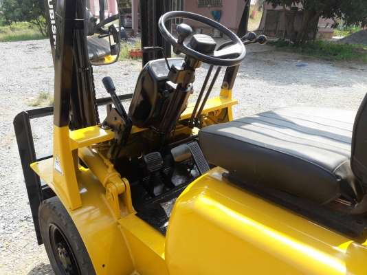 รถยก MITSUBISHI  FG20 F17B เกียร์ออโต้ เครื่องเบนซิน ยางตันหน้าหลัง เสาสูง 3 เมตร ยกได้ 2 ตัน ใช้แก๊ส โทร 098-7962549