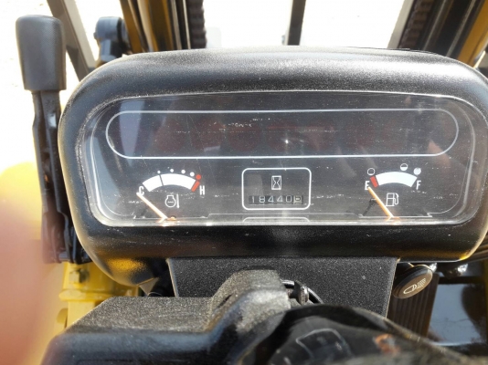 รถยก MITSUBISHI  FG20 F17B เกียร์ออโต้ เครื่องเบนซิน ยางตันหน้าหลัง เสาสูง 3 เมตร ยกได้ 2 ตัน ใช้แก๊ส โทร 098-7962549