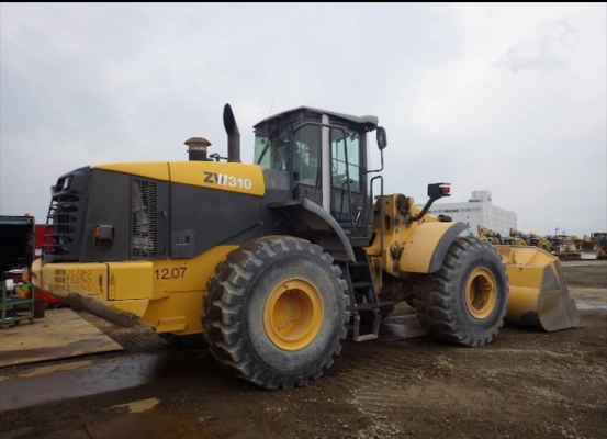 มาใหม่ครับ HITACHI ZW310A นำเข้าจากญี่ปุ่น โทร.090-986-2521 อ๊อบ