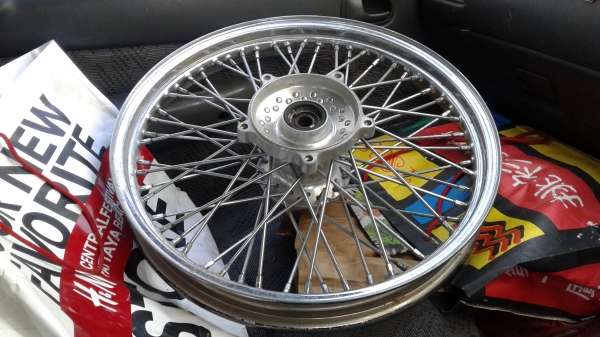 ล้อหน้า สตรีท ขอบ 19 ขาย2500บาท