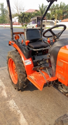 ขายครับ 24 แรง ตัวรถ ล้อเหล็ก พร้อมใช้งาน สีเดิมๆ เล่มชุดโอนครบ ราคา 135,000 บาท กันทรลักษ์ ศรีสะเกษ โทร.0816004753/0984422502 ครับ....