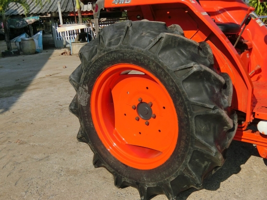 ❥สินค้าเข้าใหม่ L4508พร้อมใช้งาน  มีเล่มทะเบียนพร้อมโอนคะ???????? พร้อมอุปกรณ์ 3ชิ้น ผาน+ใบดันหน้า +โรตารี่ราคา265000บาท ชั่วโมงทำงาน 2265ชม. ↠↠สนใจติดต่อสอบถาม↠0906910337 ⛽️พิกัดร้าน ส.เจริญแทรกเตอร์ อ. บางระกำ จ. พิษณุโลก