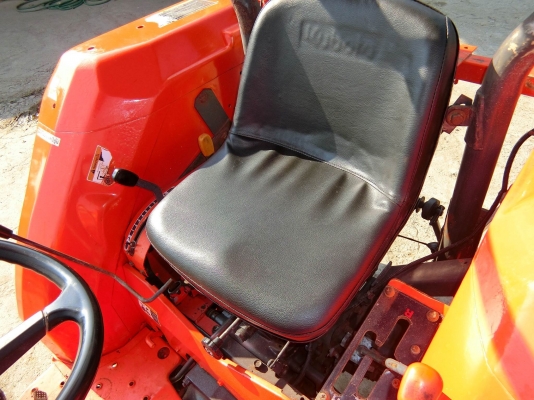 ❥สินค้าเข้าใหม่ L4508พร้อมใช้งาน  มีเล่มทะเบียนพร้อมโอนคะ???????? พร้อมอุปกรณ์ 3ชิ้น ผาน+ใบดันหน้า +โรตารี่ราคา265000บาท ชั่วโมงทำงาน 2265ชม. ↠↠สนใจติดต่อสอบถาม↠0906910337 ⛽️พิกัดร้าน ส.เจริญแทรกเตอร์ อ. บางระกำ จ. พิษณุโลก