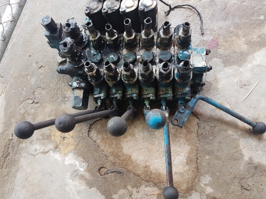 คลอโทน 6 ช่องเก่าญี่ปุ่นครับ