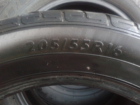 ยาง DUNLOP1 205-55-16 ปลายปี14 ( 1 เส้น) ยาง DUNLOP1 205-55-16 ปลายปี14 ( 1 เส้น)