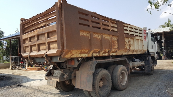 ขายครับ กระบะดั้มท้องเรือ สามมิตร