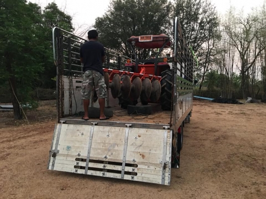 L4708DT ปี 56 อุปกรณ์ ครบ พร้อมส่งฟรีทั่วไทย (ปิดการขายจัดส่ง เสี่ย ศรีสะเกษ ขอบคุณครับ) L4708DT ปี 56 อุปกรณ์ ครบ พร้อมส่งฟรีทั่วไทย (ปิดการขายจัดส่ง เสี่ย ศรีสะเกษ ขอบคุณครับ)