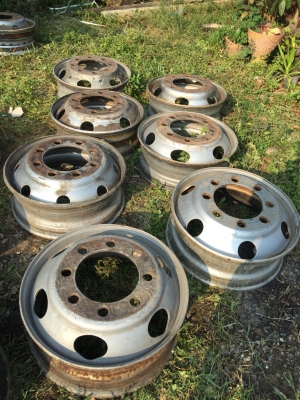 ขายกระทะ topy เก่านอกครับมีอยู่ 19 วง7.50,22.5มาดูได้ครับไม่กัดสนใจกริ๊งมา 063-190-3017 ขายกระทะ topy เก่านอกครับมีอยู่ 19 วง7.50,22.5มาดูได้ครับไม่กัดสนใจกริ๊งมา 063-190-3017