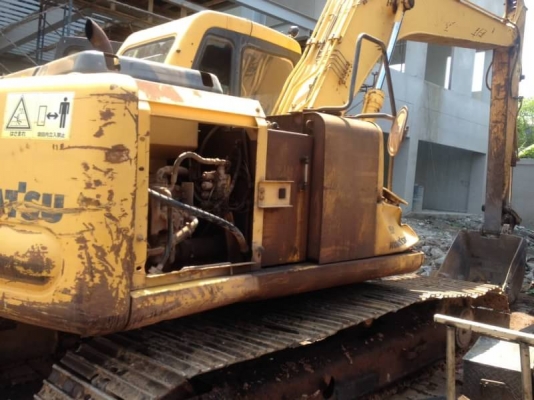 KOMATSU PC 120-6