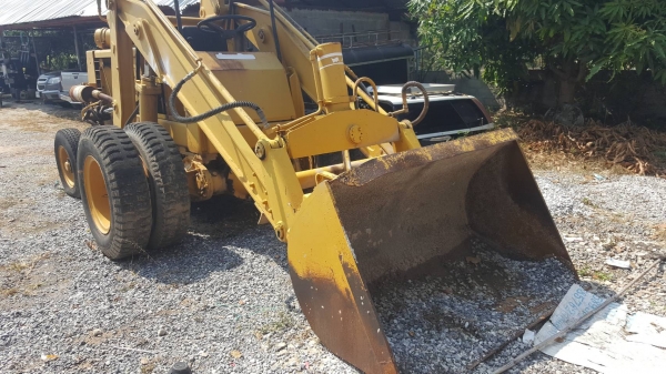 ขายแพ็คคู่ ไม่แยกขาย รถกระบะดั้ม NISSAN ปี 35 และรถตัก KOMATSU SD20-3 รถใช้งานได้ทั้งสองคันครับ