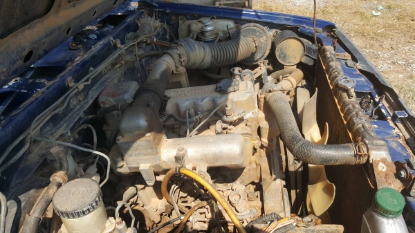 ขายแพ็คคู่ ไม่แยกขาย รถกระบะดั้ม NISSAN ปี 35 และรถตัก KOMATSU SD20-3 รถใช้งานได้ทั้งสองคันครับ