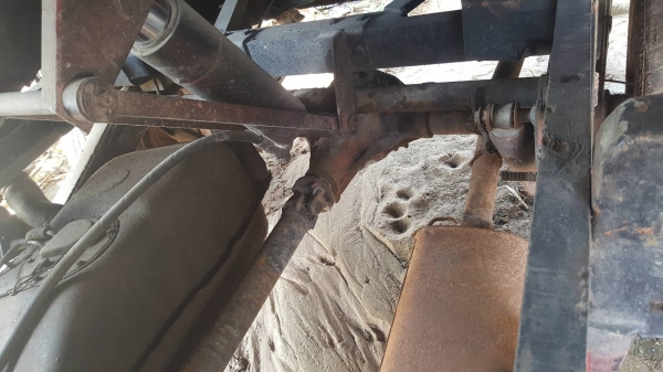 ขายแพ็คคู่ ไม่แยกขาย รถกระบะดั้ม NISSAN ปี 35 และรถตัก KOMATSU SD20-3 รถใช้งานได้ทั้งสองคันครับ