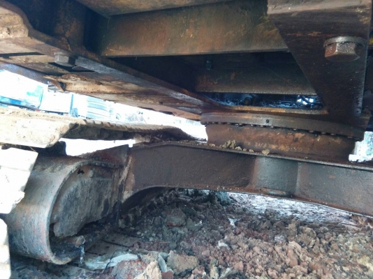 ขายรถแบคโฮ KOMATSU PC100-5 ขายรถแบคโฮ KOMATSU PC100-5