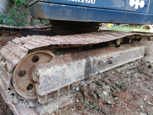 ขายรถแบคโฮ KOMATSU PC100-5 ขายรถแบคโฮ KOMATSU PC100-5