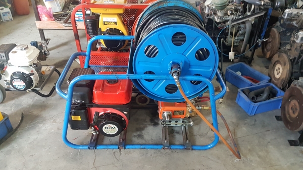 ชุดปั้มอัดฉีดเครื่องยนต์เบนชิล mitsubishi 5แรงม้า พร้อมปั้มพ่นยา hp ceramic 6หุน นำเข้าจากญี่ปุ่น