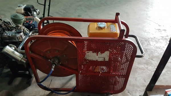 ชุดปั้มอัดฉีดเครื่องยนต์เบนชิล robin 5 แรงม้า พร้อมปั้มฉีดยา semco ขนาด 6หุน สภาพสวย อะไหล่หาง่าย นำเข้าจากญี่ปุ่น