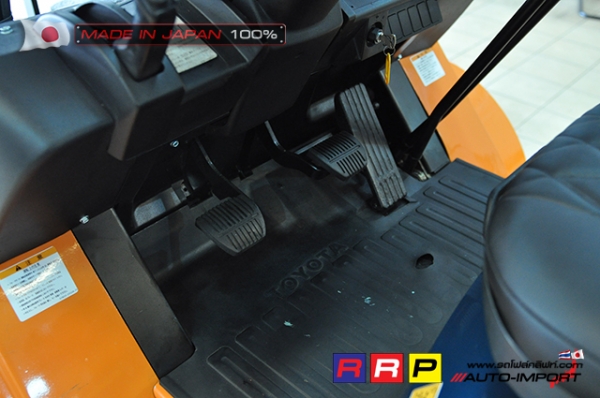 ขายรถโฟล์คลิฟท์มือสอง TOYOTA รุ่น 7FD25-12402 นำเข้าจากประเทศญี่ปุ่น 100\% ไม่เคยใช้งานในไทย