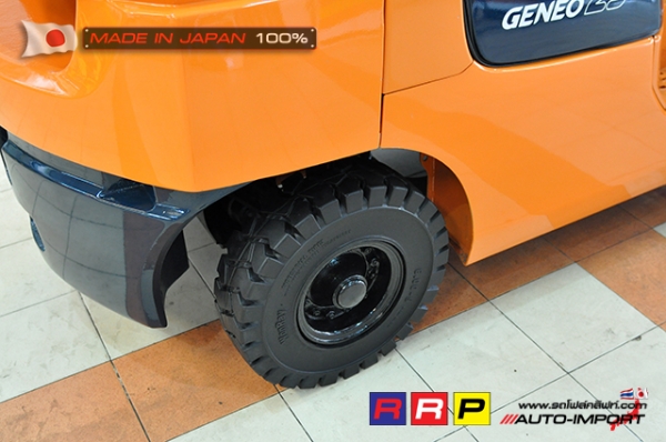 ขายรถโฟล์คลิฟท์มือสอง TOYOTA รุ่น 7FD25-12402 นำเข้าจากประเทศญี่ปุ่น 100\% ไม่เคยใช้งานในไทย