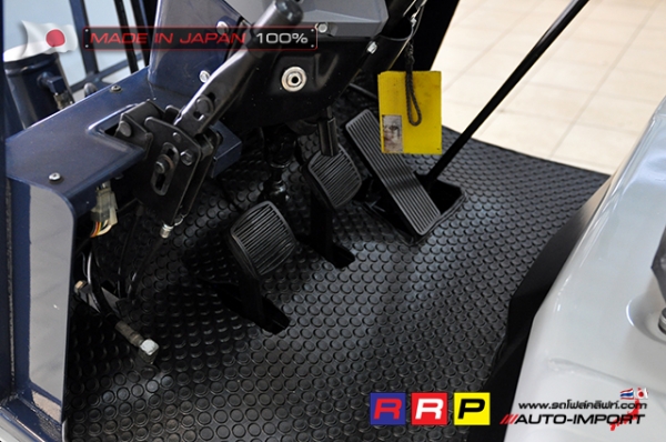 ขายรถโฟล์คลิฟท์มือสอง KOMATSU รุ่น FD15D-15-311202 นำเข้าจากประเทศญี่ปุ่น 100\% ไม่เคยใช้งานในไทย