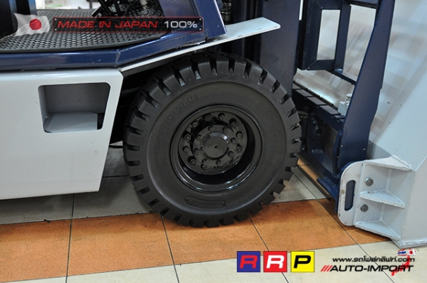 ขายรถโฟล์คลิฟท์มือสอง KOMATSU รุ่น FD15D-15-311202 นำเข้าจากประเทศญี่ปุ่น 100\% ไม่เคยใช้งานในไทย