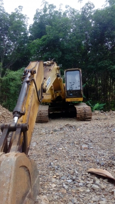 ขายรถแบคโฮ KATO HD700 เอกสารทะเบียน