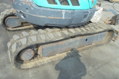 ขายแบคโฮ KOBELCO SK045SR มีหัวกระแทกพร้อมบุ้งกี๋ (สภาพดี)