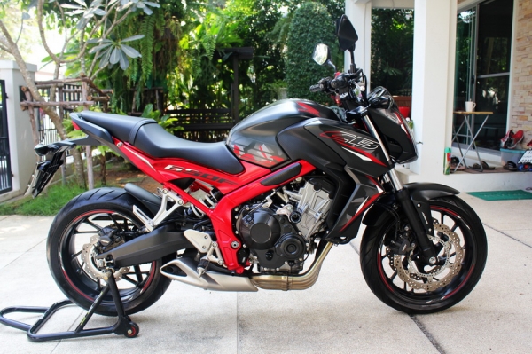 HONDA CB650F ปลายปี2016(ABS) สีสวยโครงแดง สภาพใหม่สุดๆ