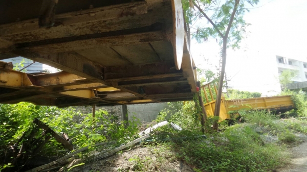 ขาย ท้ายเป็ดถอดจาก10ล้อฮีโน่195และกระบะ6ล้อคาโก้