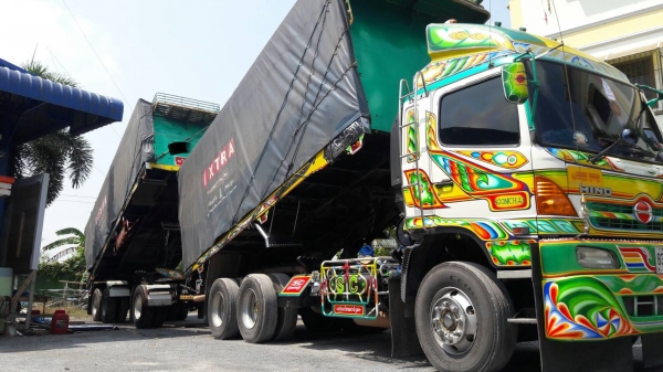 พ่วง 22 ล้อ  ฮีโน่ FM2P 380 กระบะมิเนียมดั้ม - อู่ซุ่นชัยชุดใหญ่ ไมล์ 389,000 กม.ใช้งานน้อย ใส่ของได้ 30 ตันกว่าๆ