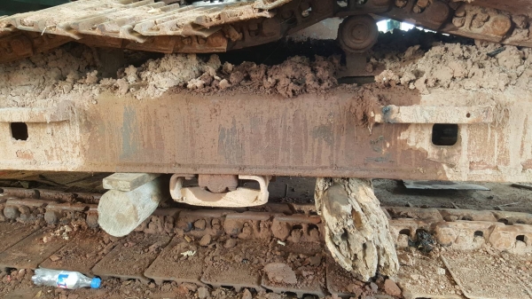 ขายตามสภาพ แบคโฮ KOBELCO SK200-8 YN12 SUPER รถปี 57 เครื่องดี ปั้มดี ไฟฟ้าครบ ตัวเดินขาด 1 ข้าง เล่มทะเบียนครบ