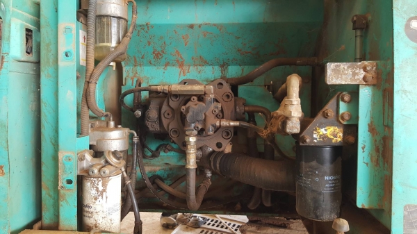 ขายตามสภาพ แบคโฮ KOBELCO SK200-8 YN12 SUPER รถปี 57 เครื่องดี ปั้มดี ไฟฟ้าครบ ตัวเดินขาด 1 ข้าง เล่มทะเบียนครบ