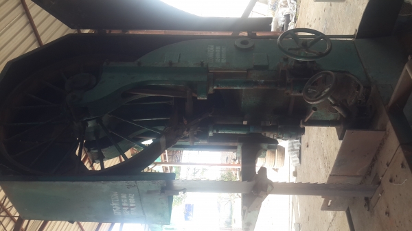 เครื่องเลื่อยสายพาน สวยๆ