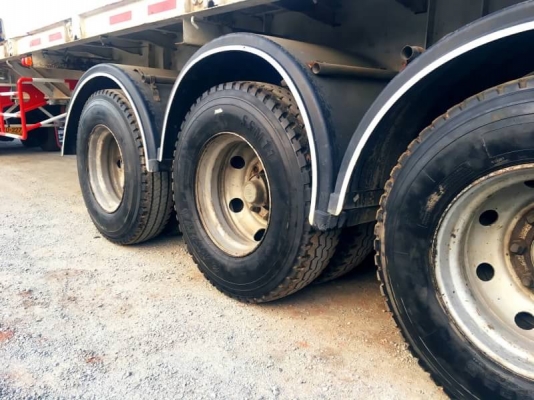 Hino S500 เครื่อง 251 แรง ปี 54 หัวลากพร้อมหาง CIMC 3 เพลาแท้ รถเดิมหัวบาง ยางดี เครื่อง/เกียร์เดิมด