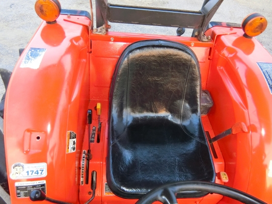 ❥สินค้าเข้าใหม่ L4708❥สภาพนางฟ้า ยางหน้าใหม่ยางหลังสวย เครื่องดีเกียร์ดี???????? รถพร้อมใช้งานรับประกันความสวย พร้อมอุปกรณ์ 3ชิ้น ผาน+ใบดันหน้า +โรตารี่ราคา400000บาท ชั่วโมงทำงาน 1311ชม. ↠↠สนใจติดต่อสอบถาม↠0906910337 ⛽️พิกัดร้าน ส.เจริญแทรกเตอร์ อ. บางระก