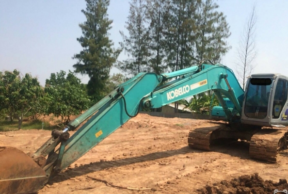 ขาย sk200-6yn10 สภาพพร้อมใช้ มีเล่ม