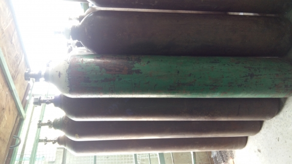 ขายถูกๆ..ถังแก๊สใบละ1450บาท และ ถังอ็อกซิเจนใบละ2650บาท สภาพดี มาตรฐาน พร้อมใช้งาน ขายถูกๆ..ถังแก๊สใบละ1450บาท และ ถังอ็อกซิเจนใบละ2650บาท สภาพดี มาตรฐาน พร้อมใช้งาน