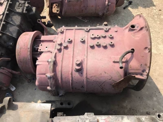 ขายเกียร์ฟูลเลอร์ 15 ลูก ลูกละ 38,000 บาท สภาพพร้อมใช้ เดิมที่ อยู่ กับ เครื่อง BENZ  รถอยู่ สระบุรี โทร 0610710295