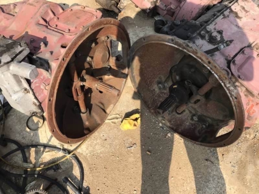 ขายเกียร์ฟูลเลอร์ 15 ลูก ลูกละ 38,000 บาท สภาพพร้อมใช้ เดิมที่ อยู่ กับ เครื่อง BENZ  รถอยู่ สระบุรี โทร 0610710295