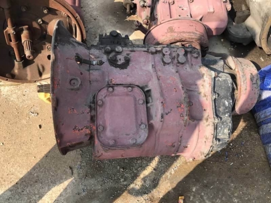 ขายเกียร์ฟูลเลอร์ 15 ลูก ลูกละ 38,000 บาท สภาพพร้อมใช้ เดิมที่ อยู่ กับ เครื่อง BENZ  รถอยู่ สระบุรี โทร 0610710295