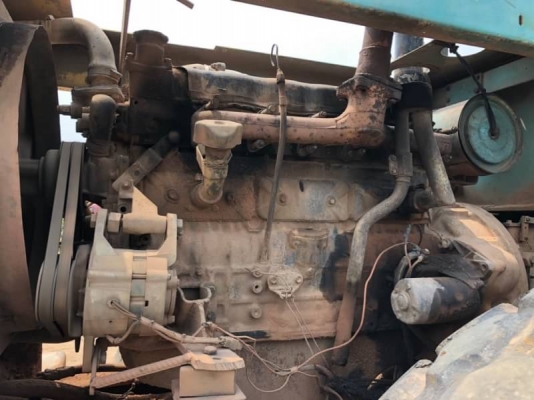 ขาย 495,000 รถบด 10 ตัน VIBROMAX2000  W1102D เครื่องดี 6BD1-165 แรง  เกียร์แรง ระบบสั่นสะเทือนแรงมาก. เช็คอริยะตลอด เอกสารวอยท์  รถอยู่ กาฬสินธ์ โทร 0610710295