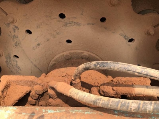 ขาย 495,000 รถบด 10 ตัน VIBROMAX2000  W1102D เครื่องดี 6BD1-165 แรง  เกียร์แรง ระบบสั่นสะเทือนแรงมาก. เช็คอริยะตลอด เอกสารวอยท์  รถอยู่ กาฬสินธ์ โทร 0610710295