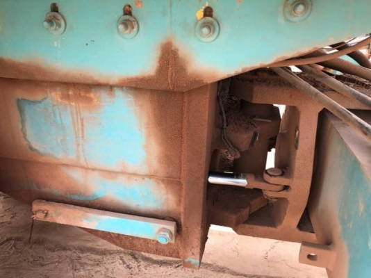 ขาย 495,000 รถบด 10 ตัน VIBROMAX2000  W1102D เครื่องดี 6BD1-165 แรง  เกียร์แรง ระบบสั่นสะเทือนแรงมาก. เช็คอริยะตลอด เอกสารวอยท์  รถอยู่ กาฬสินธ์ โทร 0610710295